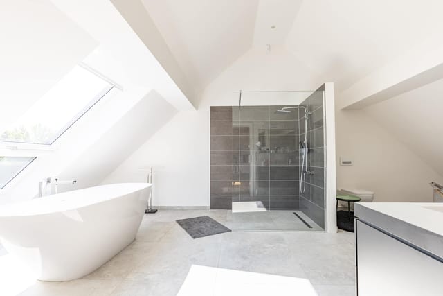 Villa mit Pool – Foto 15